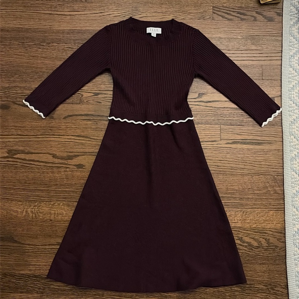 Elle Women's maroon dress size XS